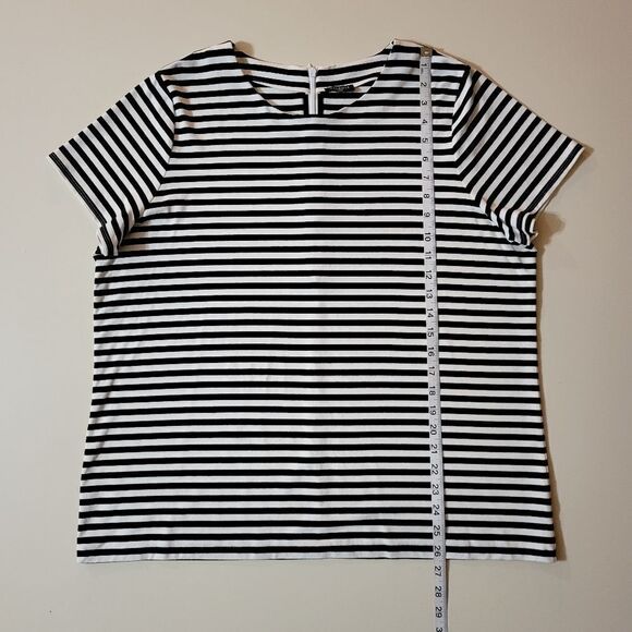 Talbots Women's Black Stripe Rayon Short Sleeve Roundneck Top - Picture 4 of 12